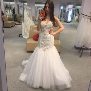Alfred Angelo wedding dress!!